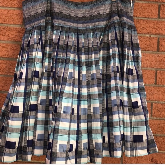 💙LIZ CLAIBORNE💙PLAID PLEATED DROP WAIST SKIRT💙 - Picture 2 of 6
